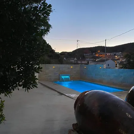 Casa rural Cuevas Uropia *