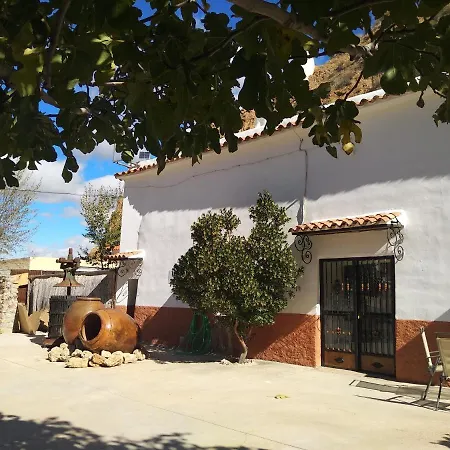 Cuevas Uropia Casa rural *